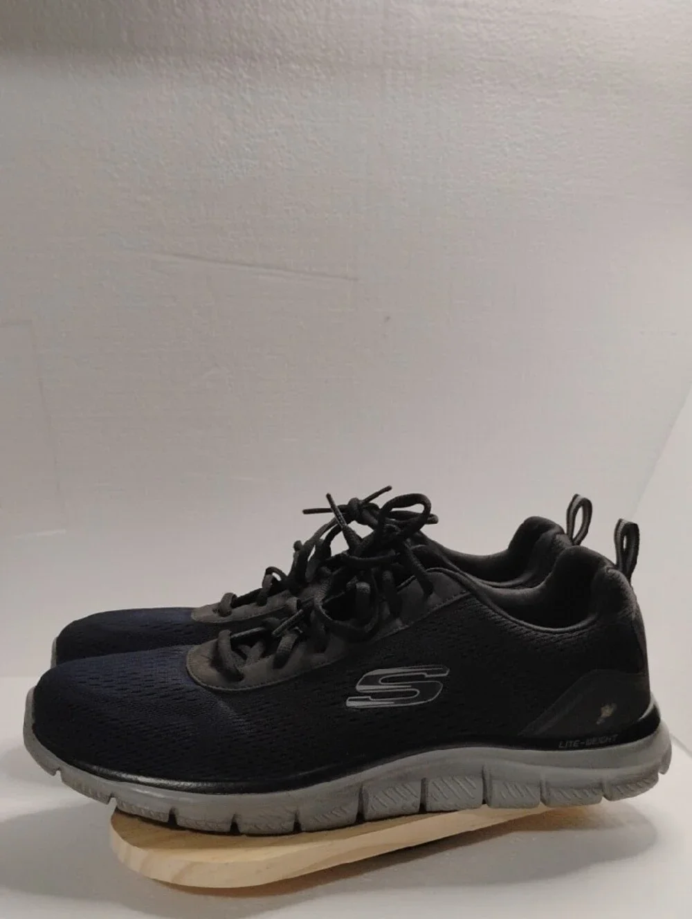 Skechers Men's Black Athletic Walking Shoes with White Accents